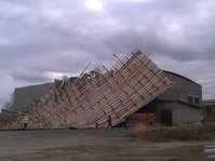 Весна окрыляет.