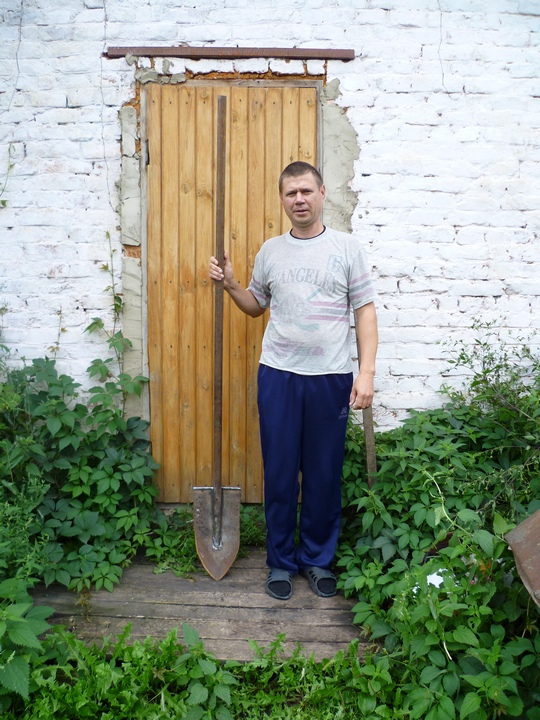 лопата для копки саженцев.jpg